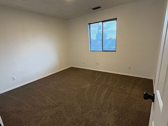5th image of 113 W Sunset Dr #113
