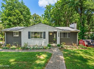 508 Davis Dr, Kingston, TN 37763