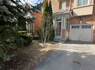 248 Old Colony Rd, Richmond Hill, ON L4E 5B9