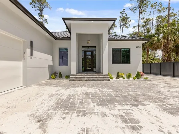 4693 13th AVE SW, NAPLES, FL 34116