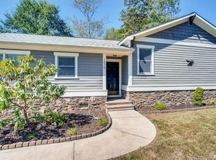1272 Birchwood Dr, Clover, SC 29710