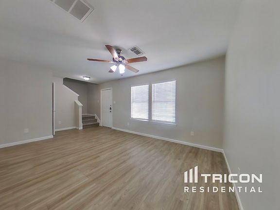 4th image of 20705 Patriot Park Ln