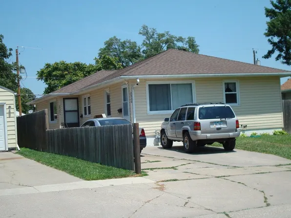 2920 Avenue F, Council Bluffs, IA 51501