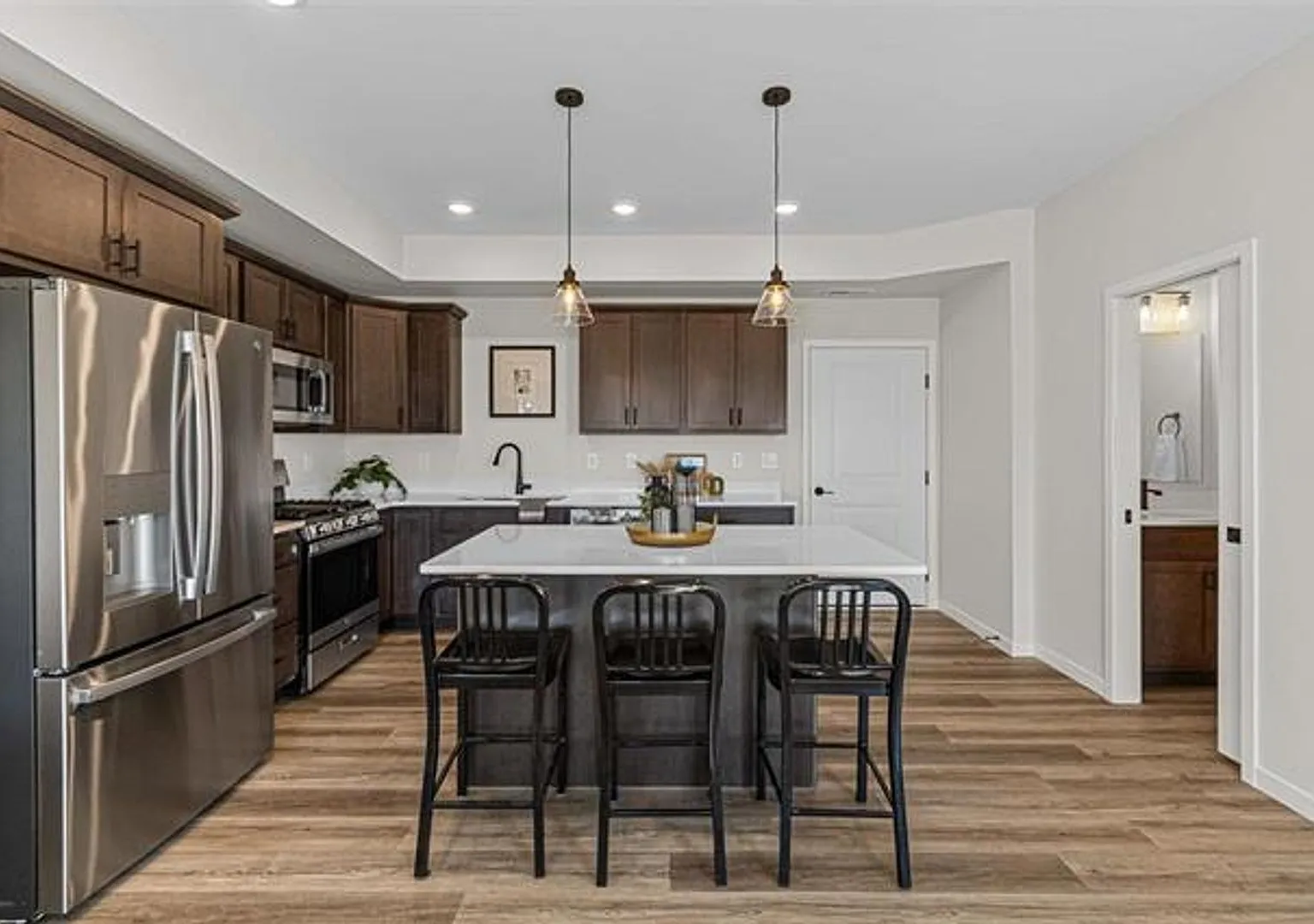 2896 Eastridge Dr — Photo 3