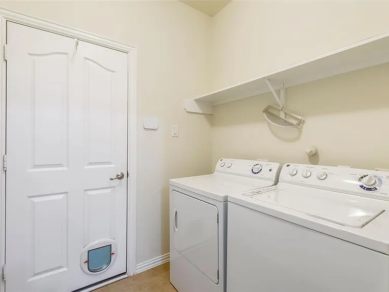 3103 Rose Trace Dr — Photo 13