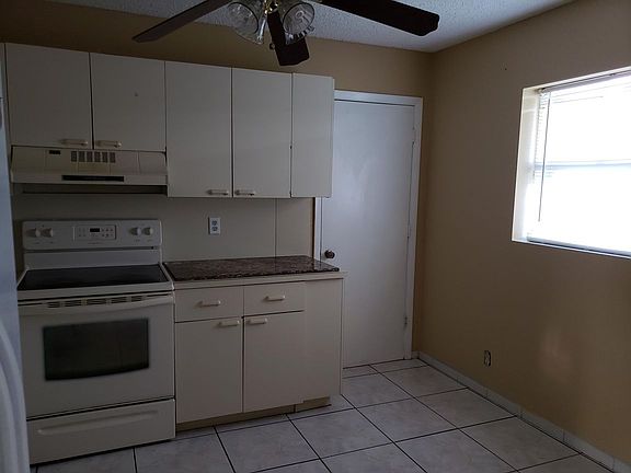 5th image of 5697 Barnstead Cir