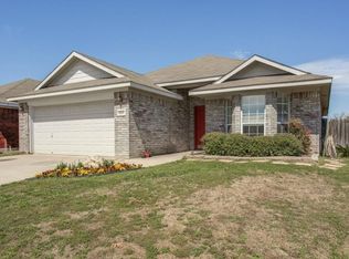 9029 Rushing River Dr, Fort Worth, TX 76118