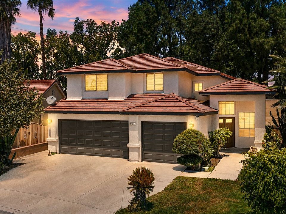1st image of 13734 Hillcrest Dr