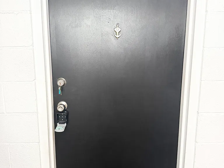 470 Dawson Ave #3 — Photo 14