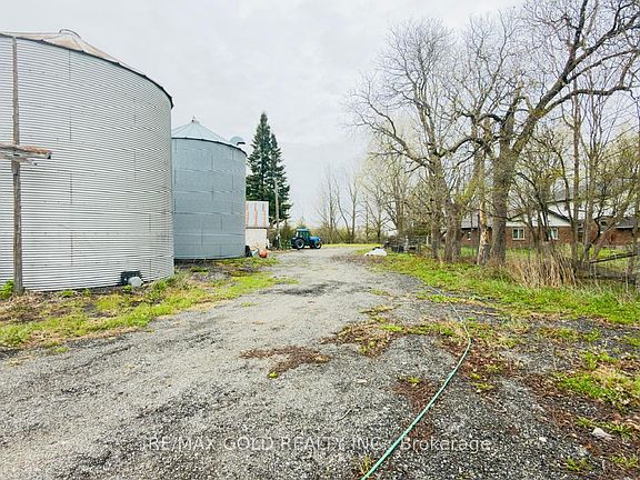 3rd image of 4476 Beech Grove Side Rd