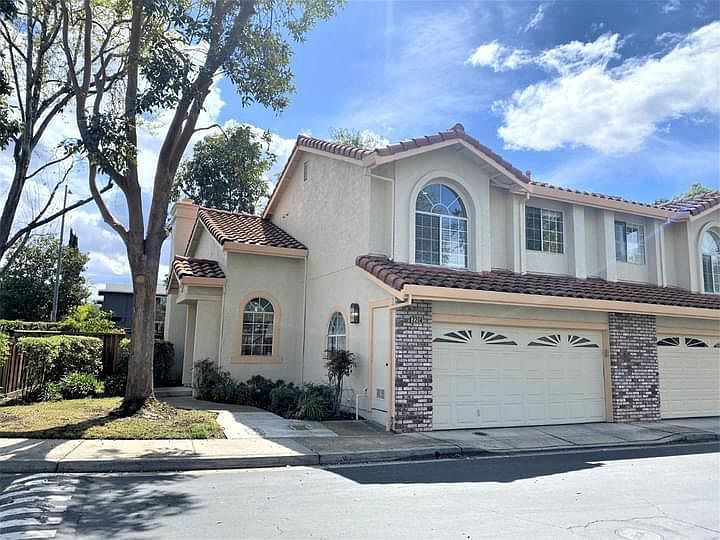 1st image of 2090 Ornellas Dr