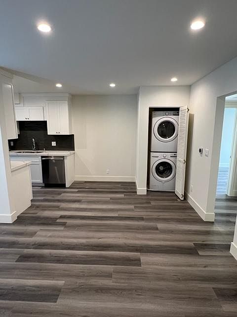 1st image of 11725 Darlington Ave APT 2