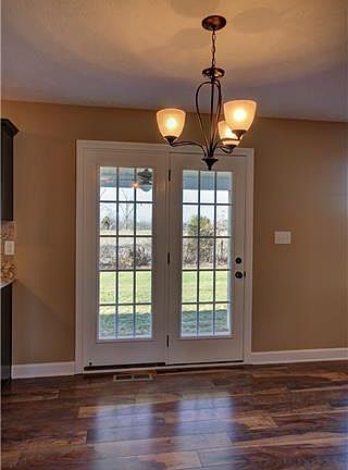 4th image of 28 Promenade Hls