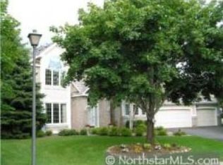 10368 Bluff Rd, Eden Prairie, MN 55347