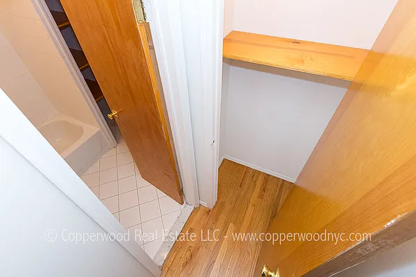 Rented by Copperwood Real Estate | media 10