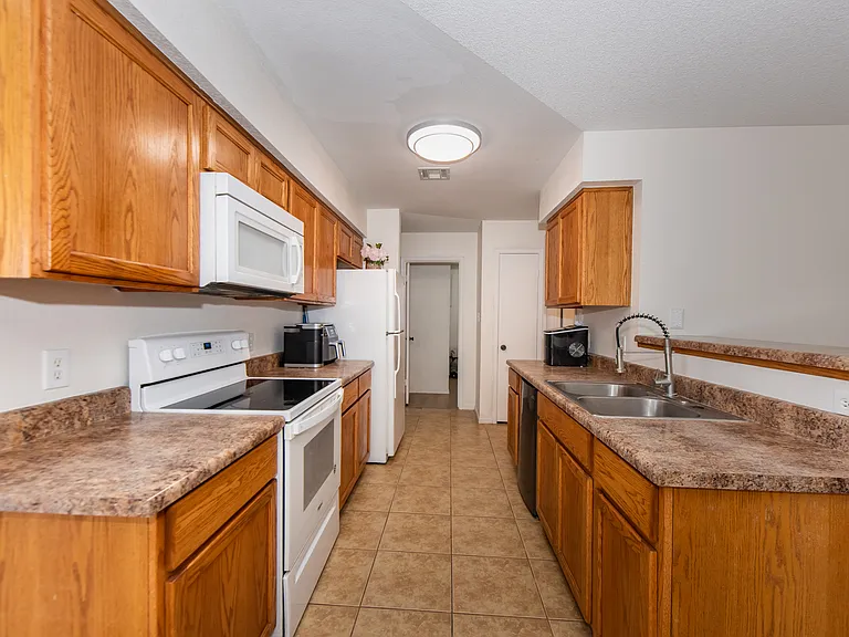 8845 E 38th Pl — Photo 9