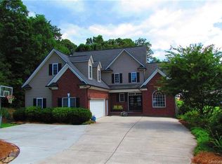 9 Stoneridge Ct, Concord, NC 28025