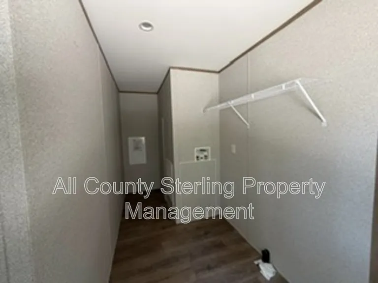 139 SE Perfect Ct — Photo 9