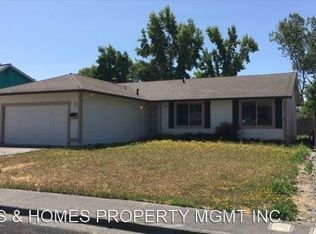 832 Lilac Way, Rohnert Park, CA 94928