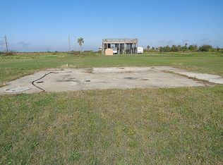 1319 Galveston Ave, Port Bolivar, TX 77650