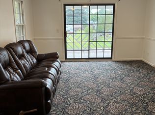 408 W Harnett St, Benson, NC 27504