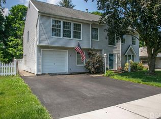 22 Stony Rd, Edison, NJ 08817