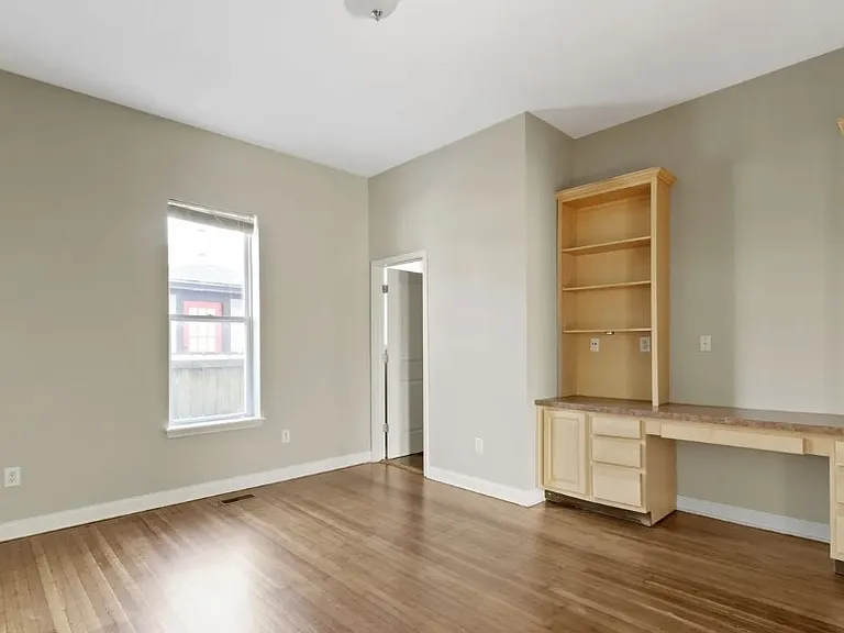2605 Carrollton Ave — Photo 25