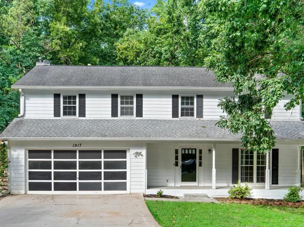 1917 Lake Ridge Ct, Jonesboro, GA 30236