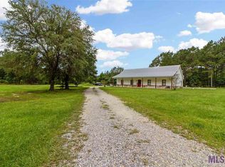 32929 Karli Ln, Albany, LA 70711