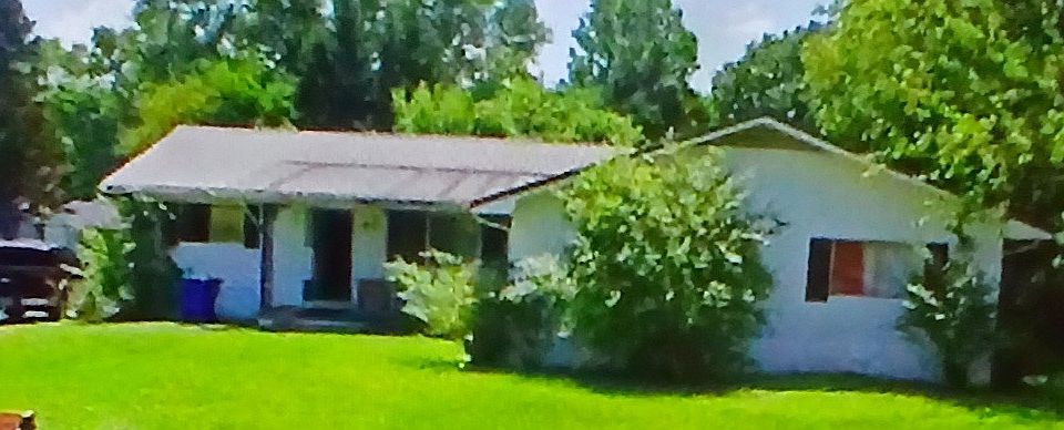 1st image of 3916 Sycamore Dr NW