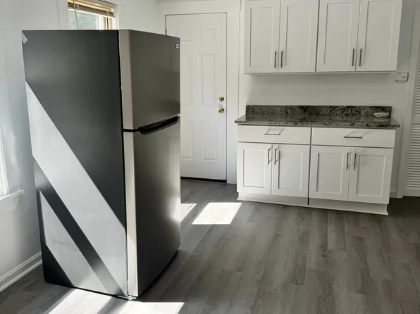 102 Leighton St #3, Fitchburg, MA 01420