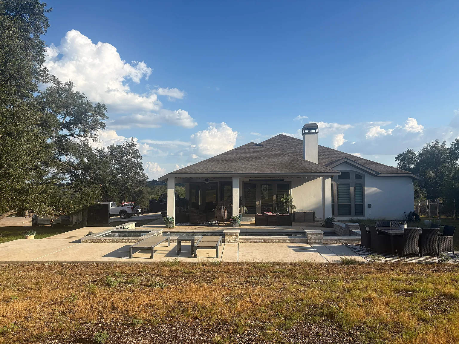 4 bed, 2982 sqft, $5,000 — Photo 2