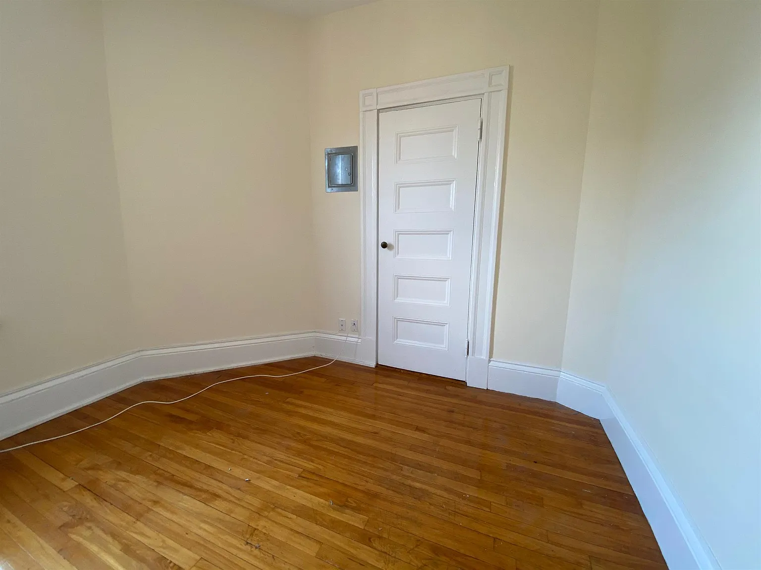 1 bed, $2,800 — Photo 4