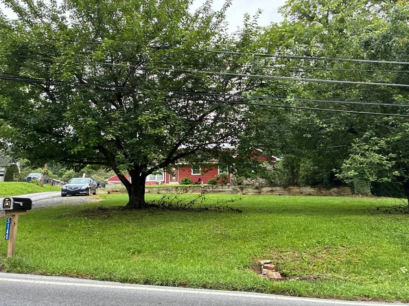5140 Oley Turnpike Rd, Reading, PA 19606