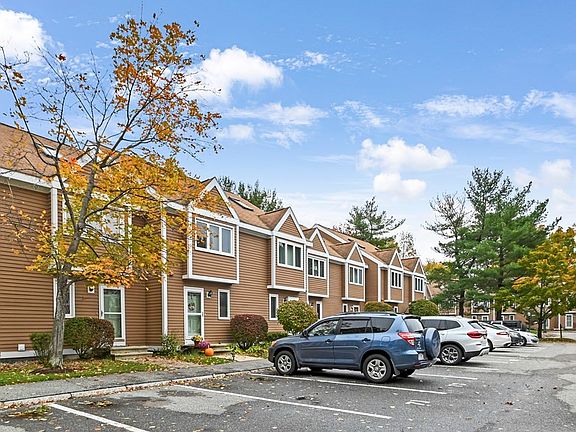 3rd image of 71 Steeplechase Ct #0