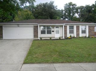 307 Carpenter Dr, Fairborn, OH 45324