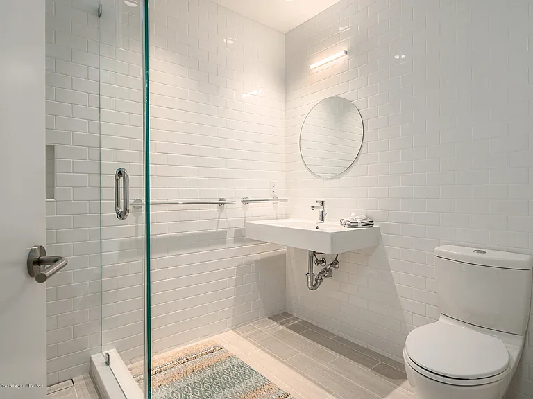 601 Heck St #207 — Photo 18