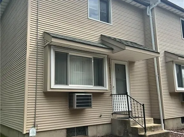670 Union Ave APT 1, Providence, RI 02909