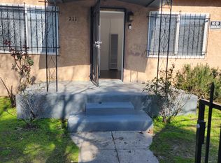 211 E 57th St #1, Los Angeles, CA 90011