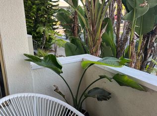 808 18th St #808, Santa Monica, CA 90403