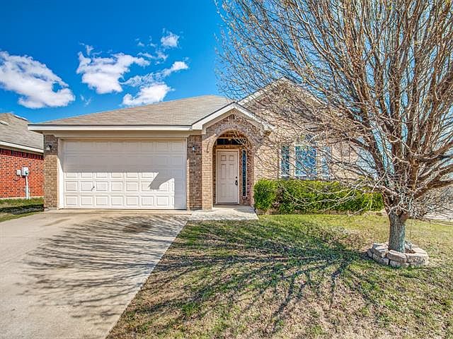 1st image of 2329 Wakecrest Dr