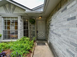 10314 Brickyard Ct, Houston, TX 77041