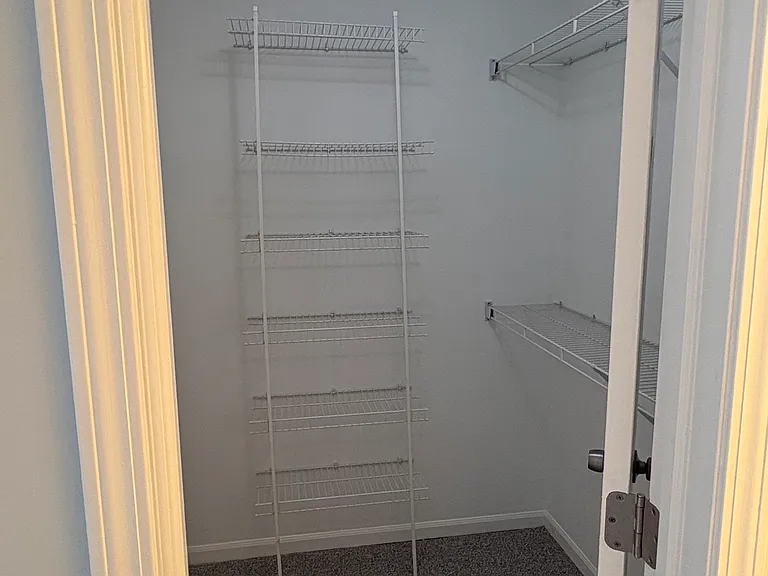227 Brett Cir #D — Photo 20
