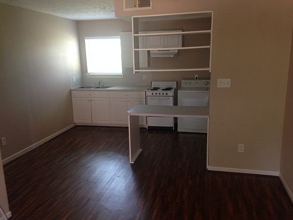 living room kitchen