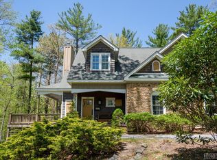 225 Wildcat Ln, Cashiers, NC 28717