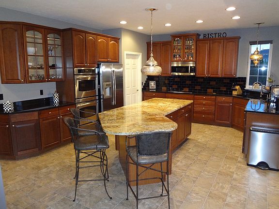 2nd image of 33328 Sonoma Way