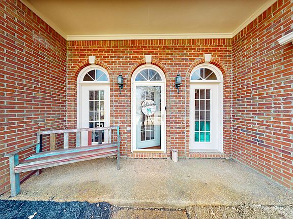4th image of 6776 Diana Dr