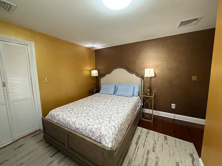 300 Mountain Ave #2 — Photo 7