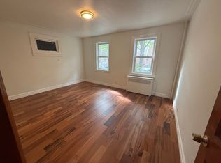 20-51 27th St #1, Astoria, NY 11105