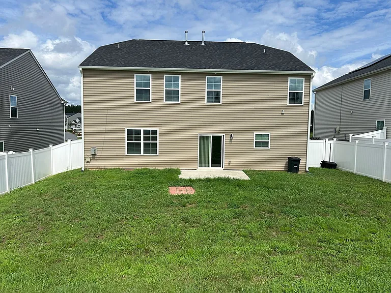 356 Bryson Blvd — Photo 2